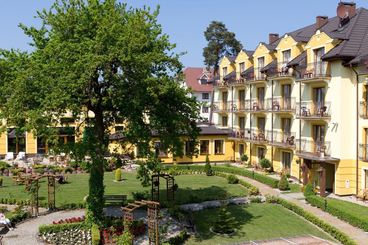 Jantar-Spa Kompleks Wypoczynkowo-Rehabilitacyjny Niechorze Kültér fotó